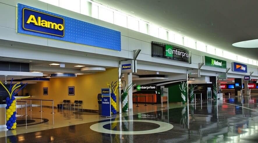 Como já sair do aeroporto de Orlando com o carro