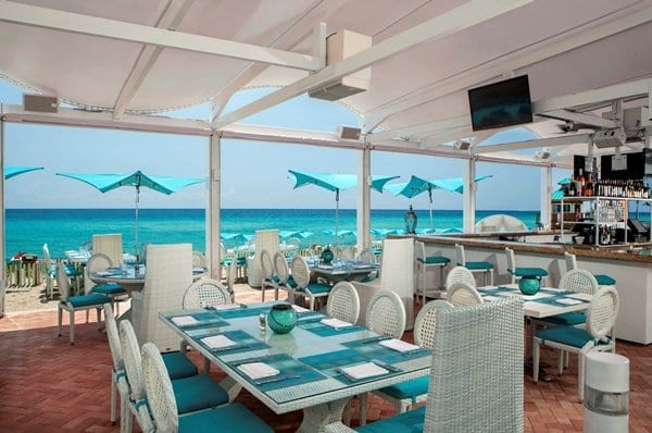 Como é o restaurante Bella Beach Club em Miami