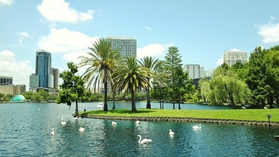 Posso comprar um imóvel em Miami ou Orlando? Sendo brasileiro?