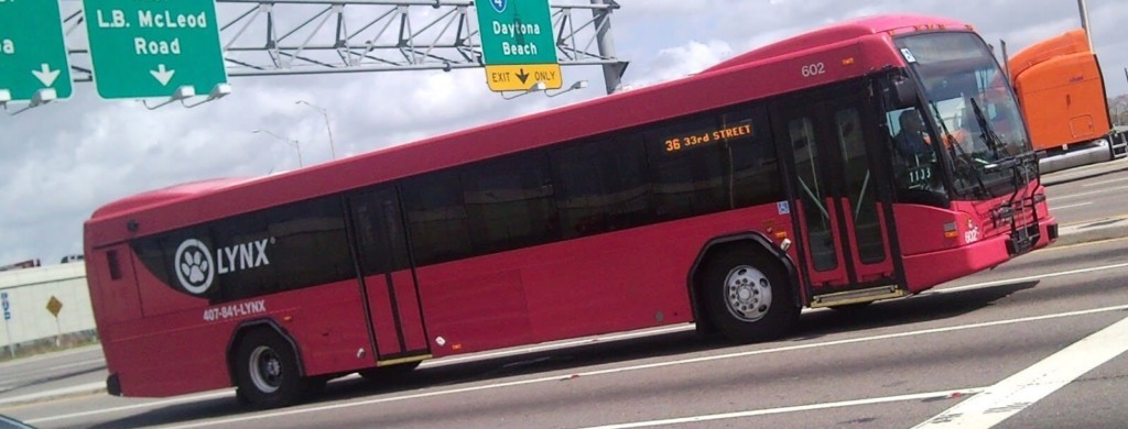 Como ir do aeroporto de Orlando para a International Drive de ônibus