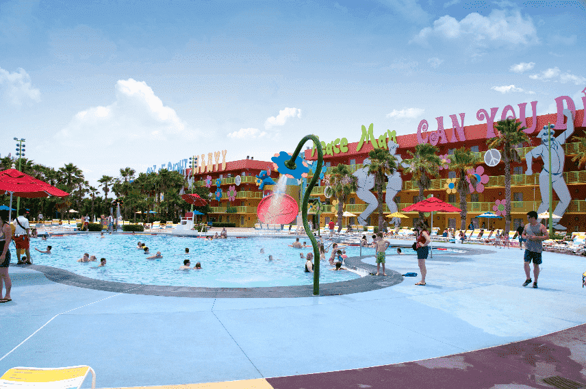 Piscina do Hotel Pop Century na Disney em Orlando