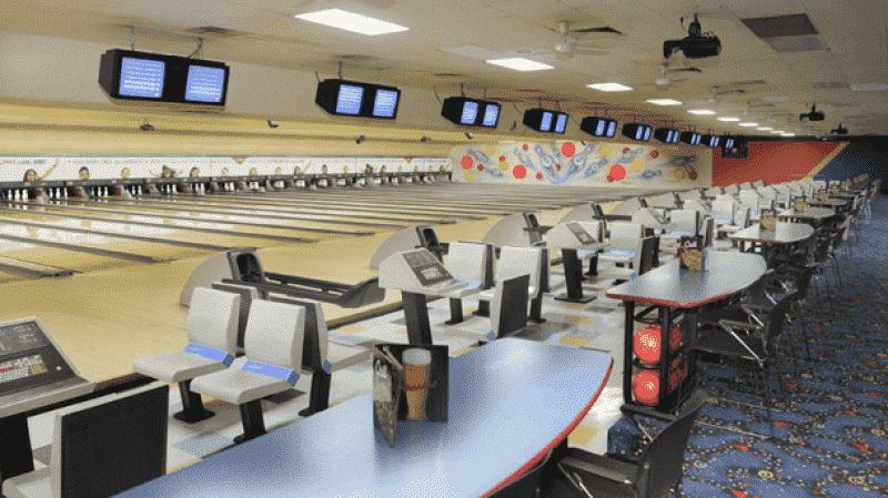 Colonial Lanes em Downtown Orlando