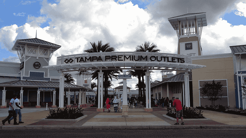 Tampa Premium Outlets em Tampa