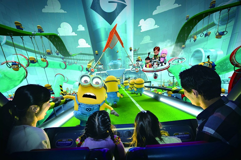 Interior do Brinquedo dos Minions no Universal Studios em Orlando