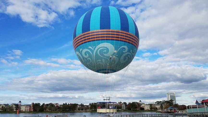 Passeio de balão na Disney Springs em Orlando