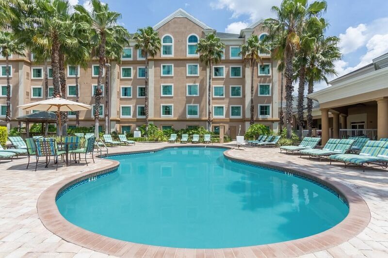 Piscina do Hawthorn Suites by Wyndham Orlando Lake Buena Vista