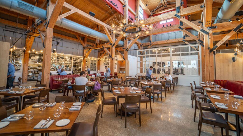 Wolfgang Puck Bar & Grill na Disney Springs em Orlando