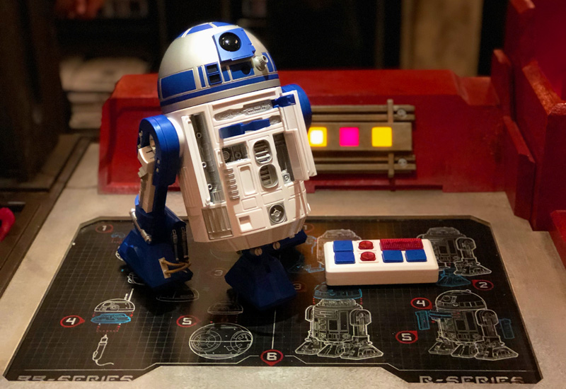 Manual do Droid Depot na Star Wars Land da Disney Orlando