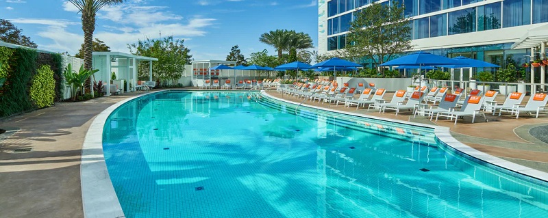 Piscina do Hotel Walt Disney World Swan Reserve em Orlando