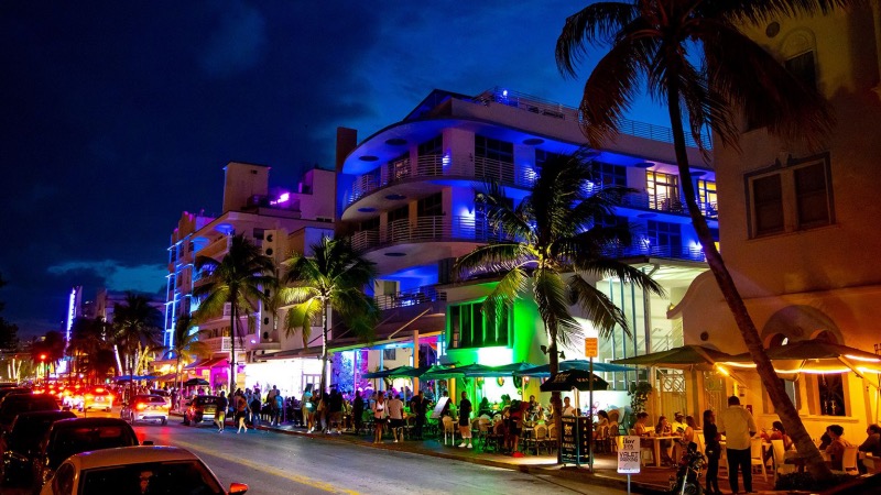 Festas na Ocean Drive em Miami